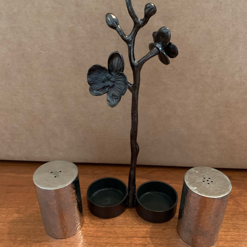 Michael Aram Black Orchid Salt & Pepper Shakers